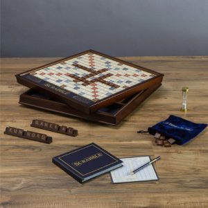 Scrabble Deluxe: Wood Edition - Image 3