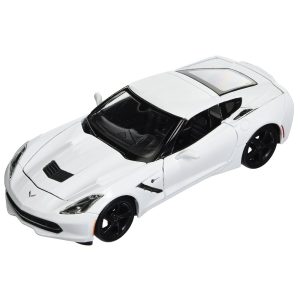 Maisto 2014 Corvette Stingray 1:24 Scale Special Edition Die Cast Collectable