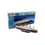 Revell RMS Titanic model and box