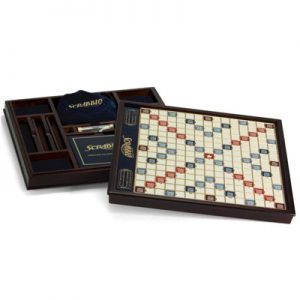 Scrabble Deluxe: Wood Edition - Image 4