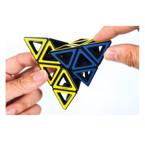 Meffert's Hollow Pyraminx Puzzler - Level 7 - Image 3